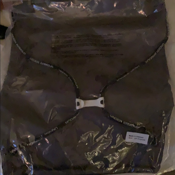 Under ARMOUR  Sakbag - Picture 2 of 2